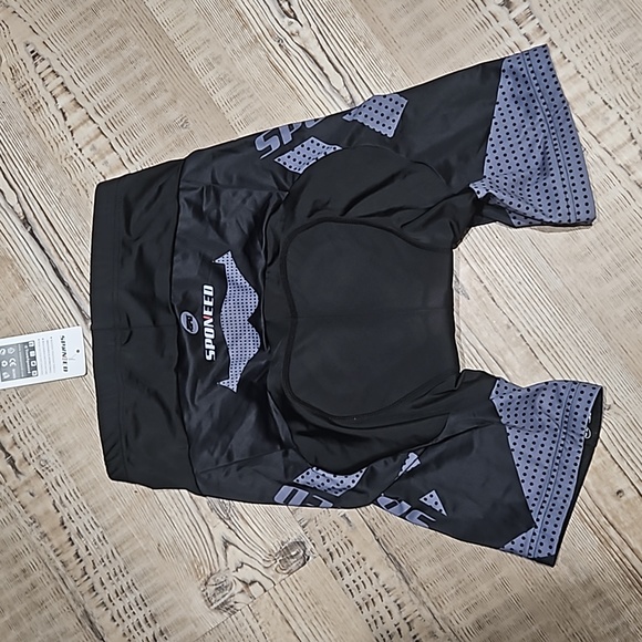 Mens Cycling Shorts - Picture 2 of 3